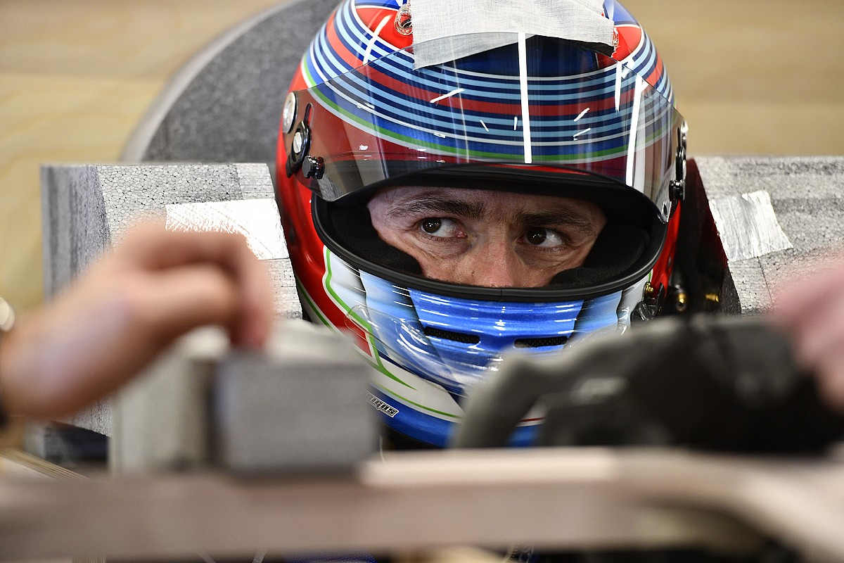 Di Resta on standby as McLaren F1 reserve