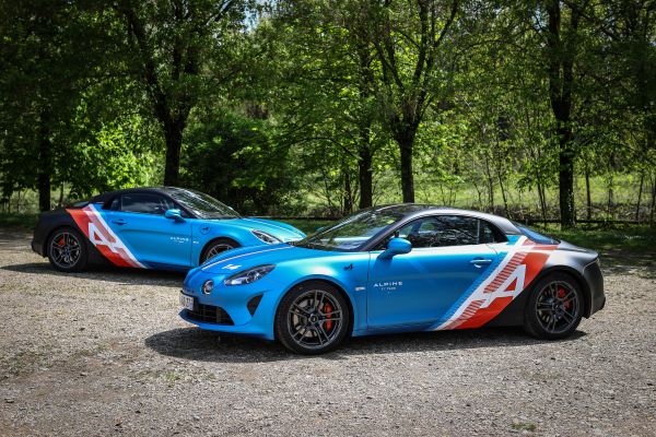 Here come the Alpine A110 trackside cars