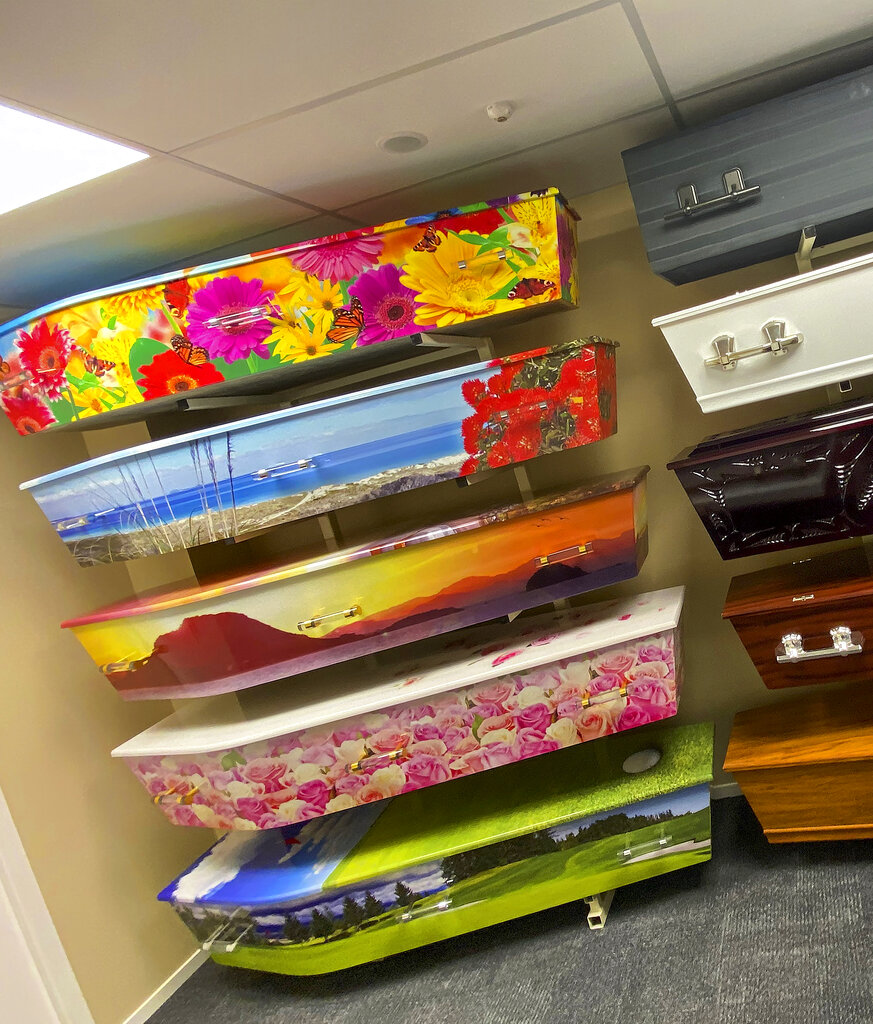 Take a look: Colorful coffins brighten the mood at New Zealand funerals |  SiouxlandProud |  Sioux City, IA