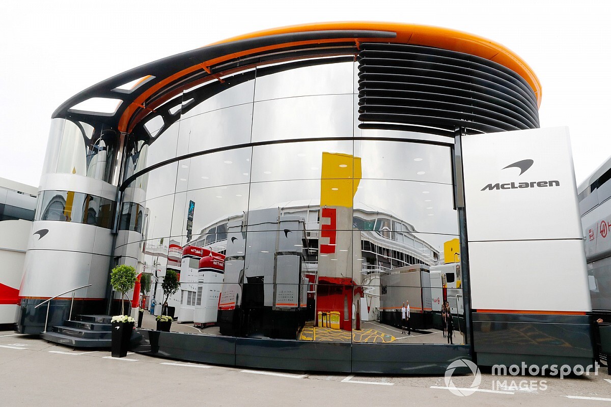 McLaren to downsize its iconic F1 motorhome