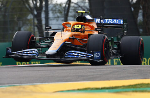 WATCH: Lando Norris hilariously pretends to be shocked by Hamilton’s Imola F1 pole