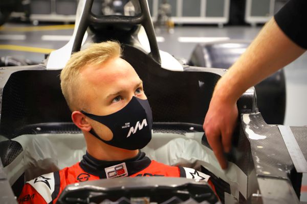 Uralkali Haas F1 Bahrain F1 final test day review