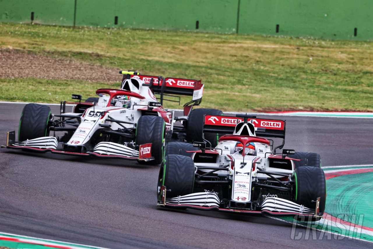 Vasseur encouraged by Alfa Romeo's 'decent performance step' in F1 2021 |  F1