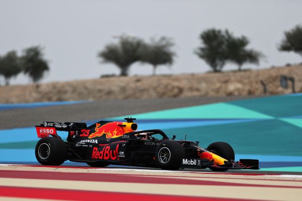 Aston Martin Red Bull Racing F1 Bahrain Grand-Prix practices - a positive Friday for Max