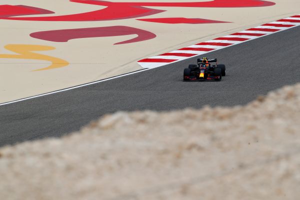 Aston Martin Red Bull Racing F1 Bahrain Grand-Prix practices – a positive Friday for Max