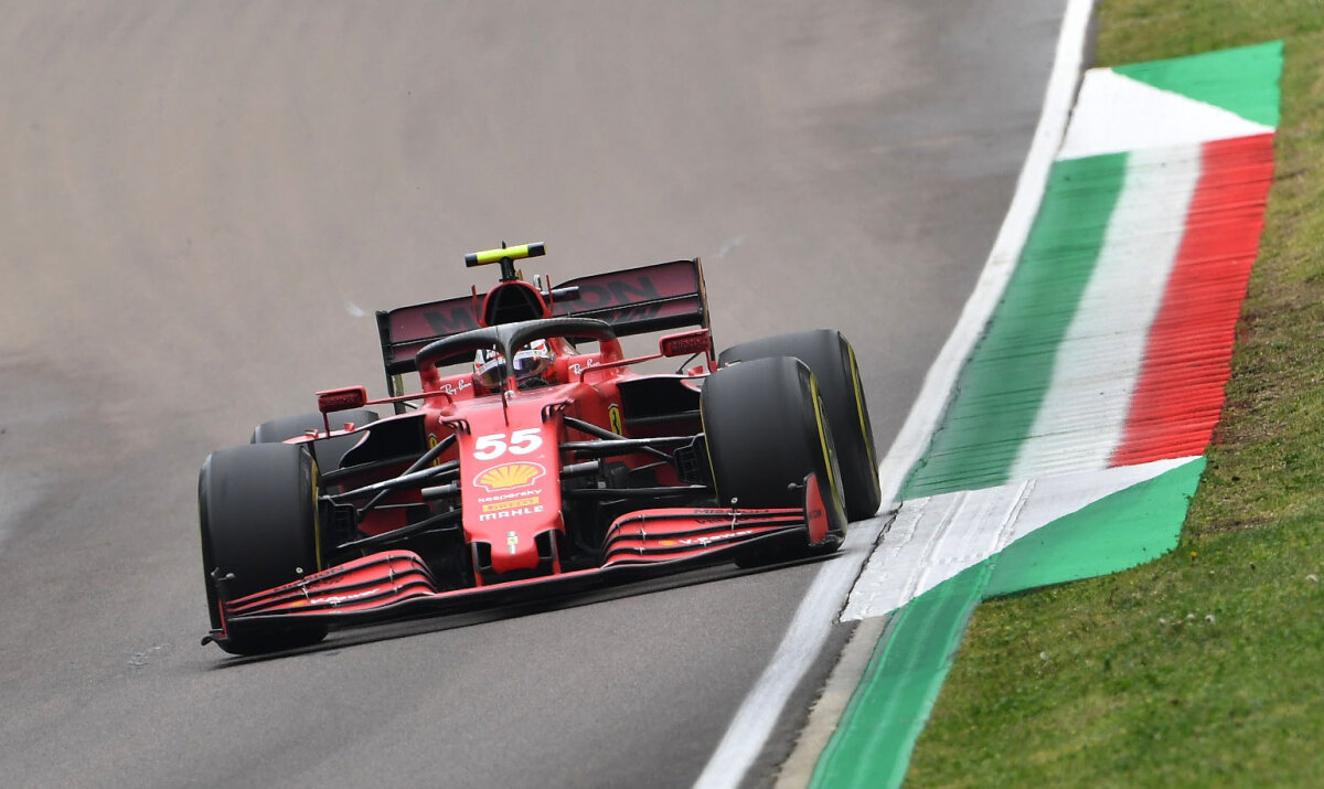 Carlos Sainz counters Daniel Ricciardo’s youngest “dresses like a 60-year-old” Dig