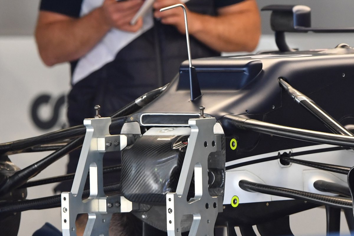 AlphaTauri AT02 'S' duct panel detail