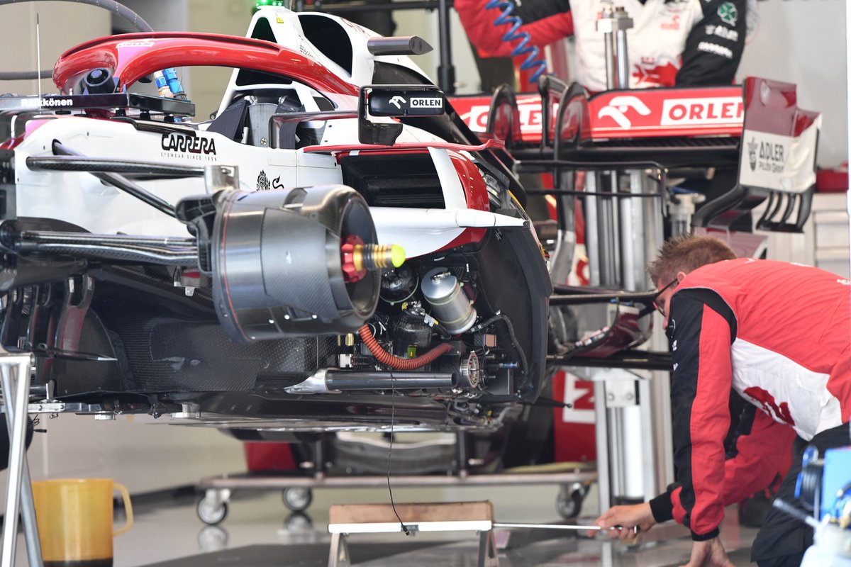 Alfa Romeo Racing C41 powerunit detail