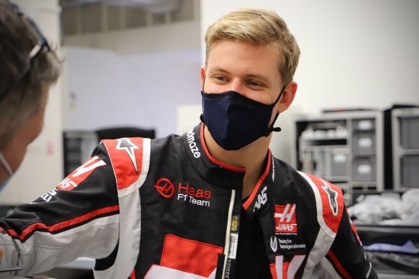 Uralkali Haas F1 Portugal Grand Prix qualifying – in the right direction
