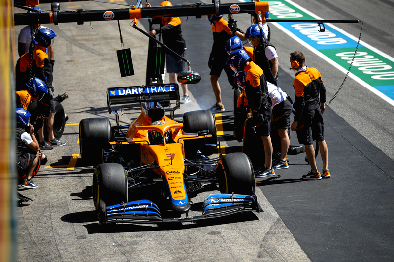 "Quite a challenge to get through the program" - McLaren's Andrea Stella training in Portugal