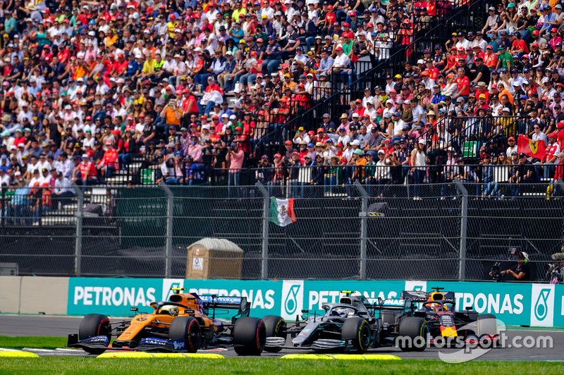 Lando Norris, McLaren MCL34, Valtteri Bottas, Mercedes AMG F1, Max Verstappen and Red Bull Racing RB15