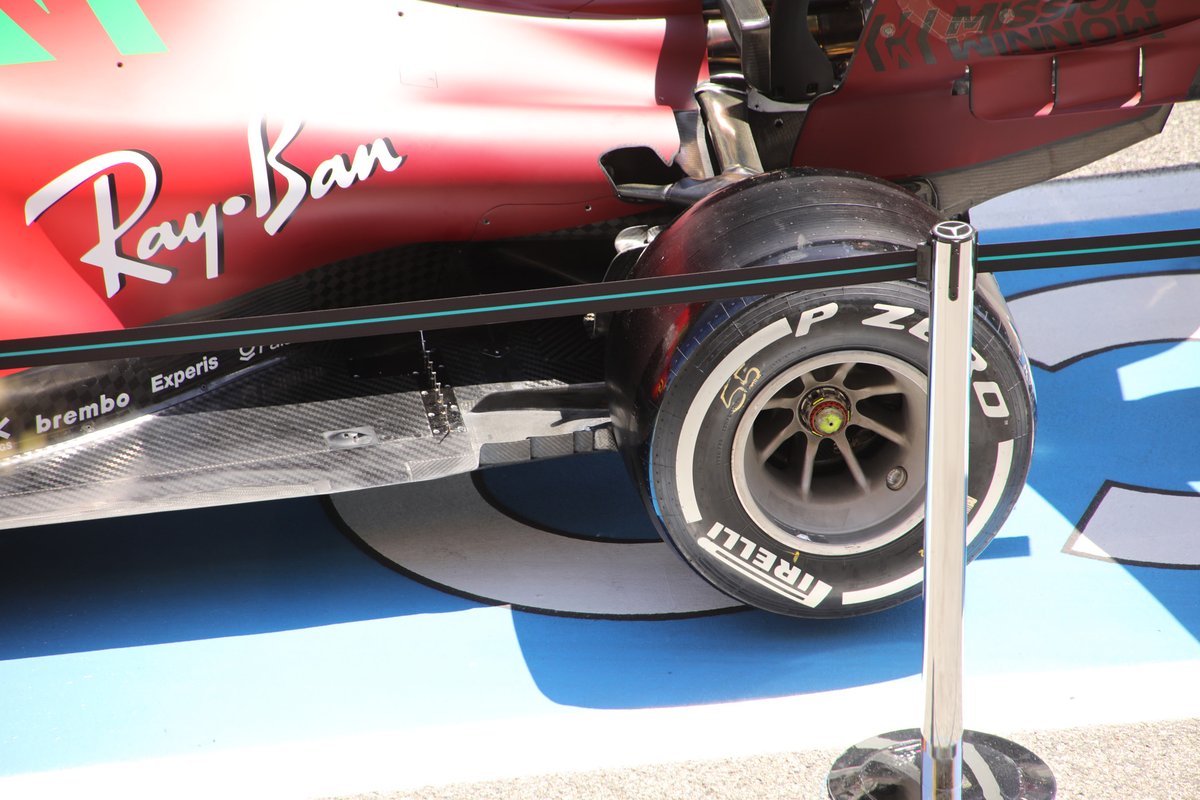 Ferrari SF21 floor detail