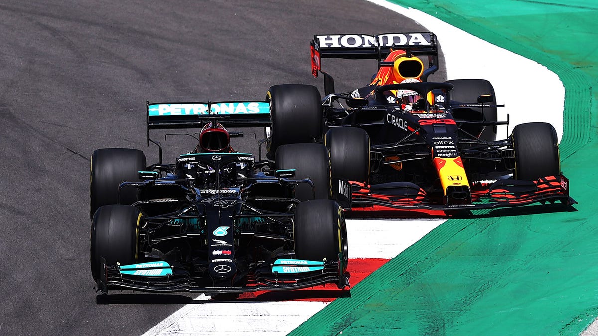 Red Bull is bringing more employees from Mercedes' F1 engine department