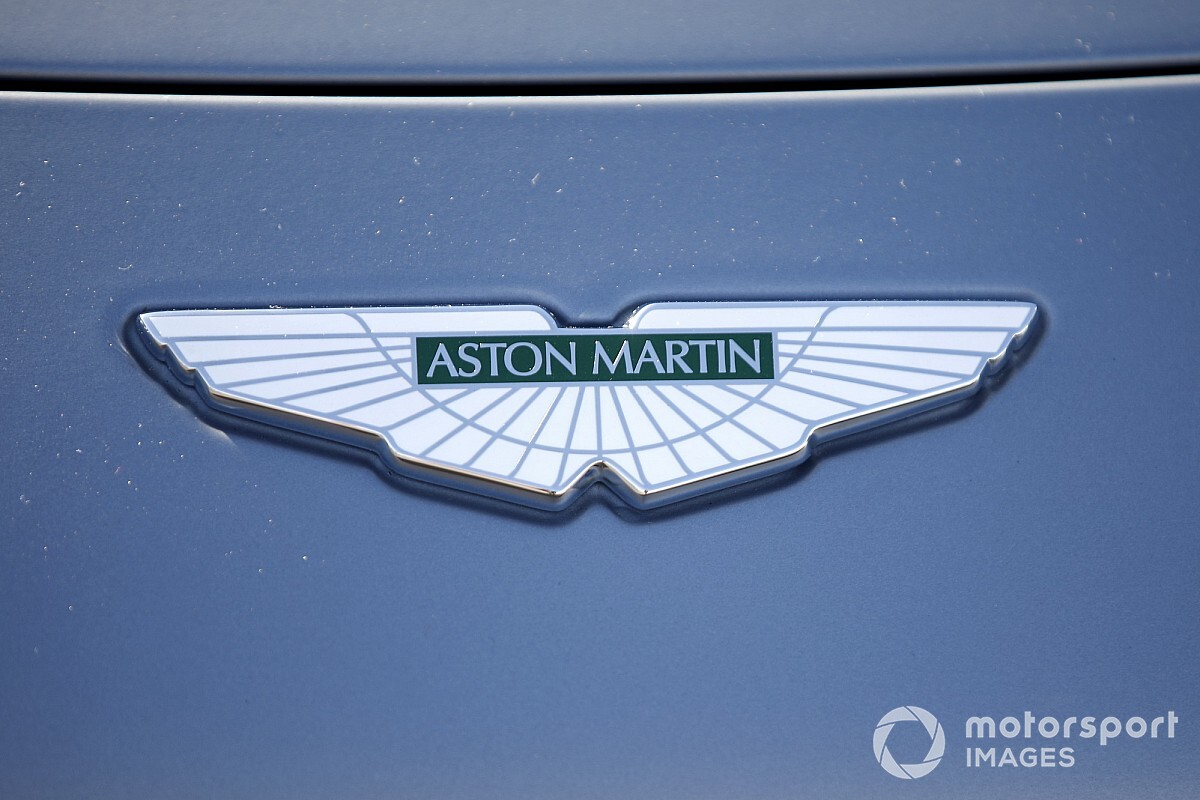 Aston Martin set for British racing green/pink livery mash-up