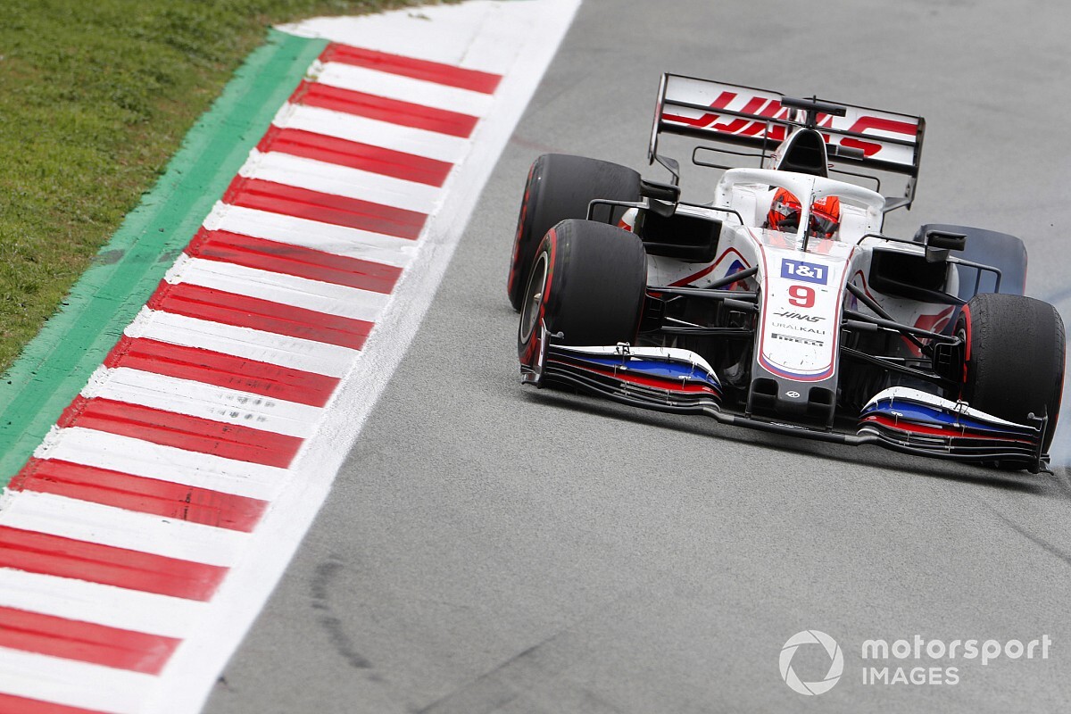 Steiner: "Not easy" to get Haas 2021 F1 car to suit Mazepin