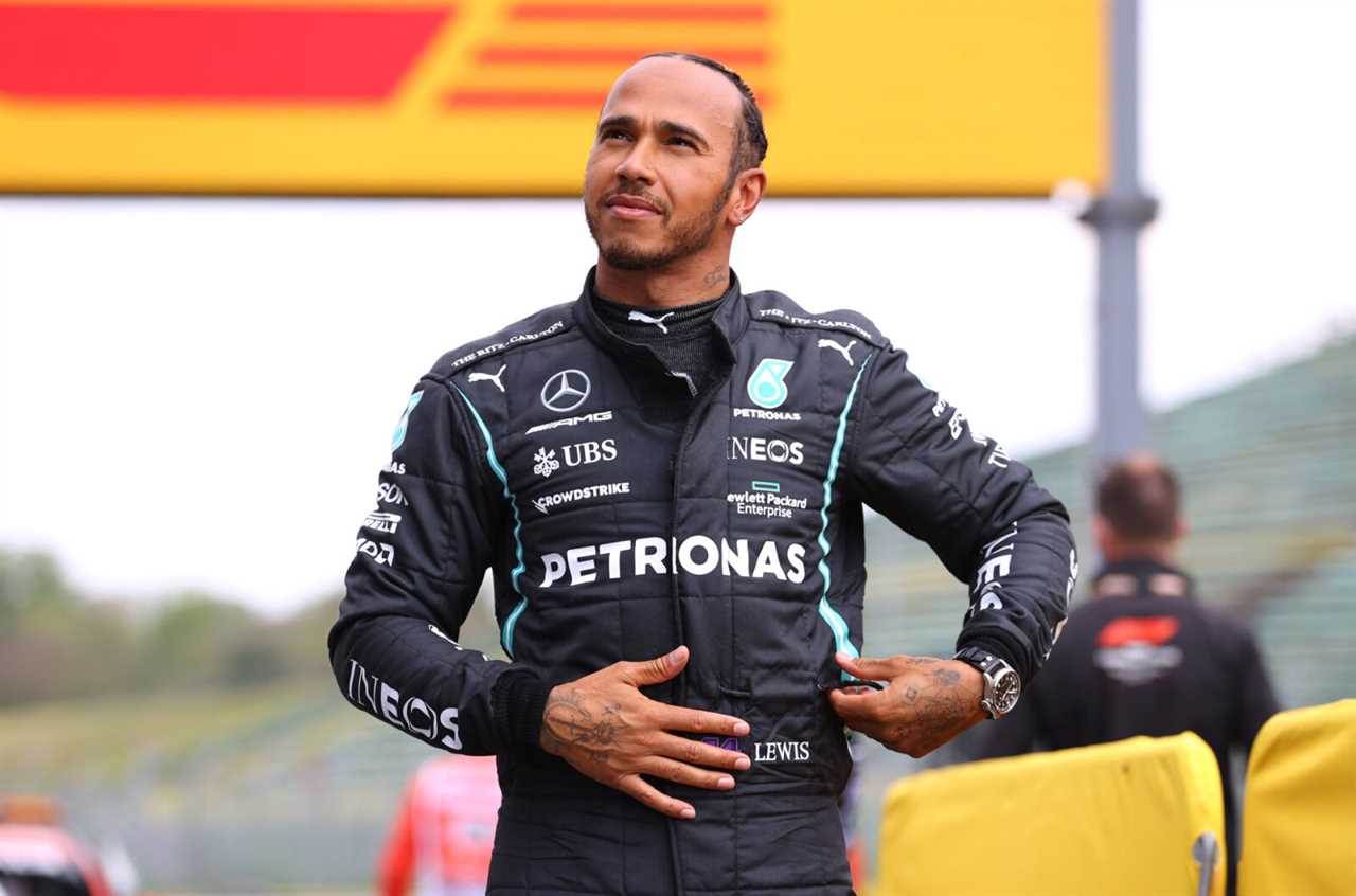 Brundle defends Lewis Hamilton for "silly" gravel trap mistake in Imola