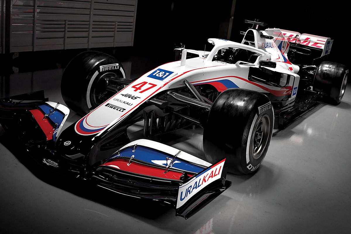 Haas reveals the livery of the VF-21 ahead of the new F1 season