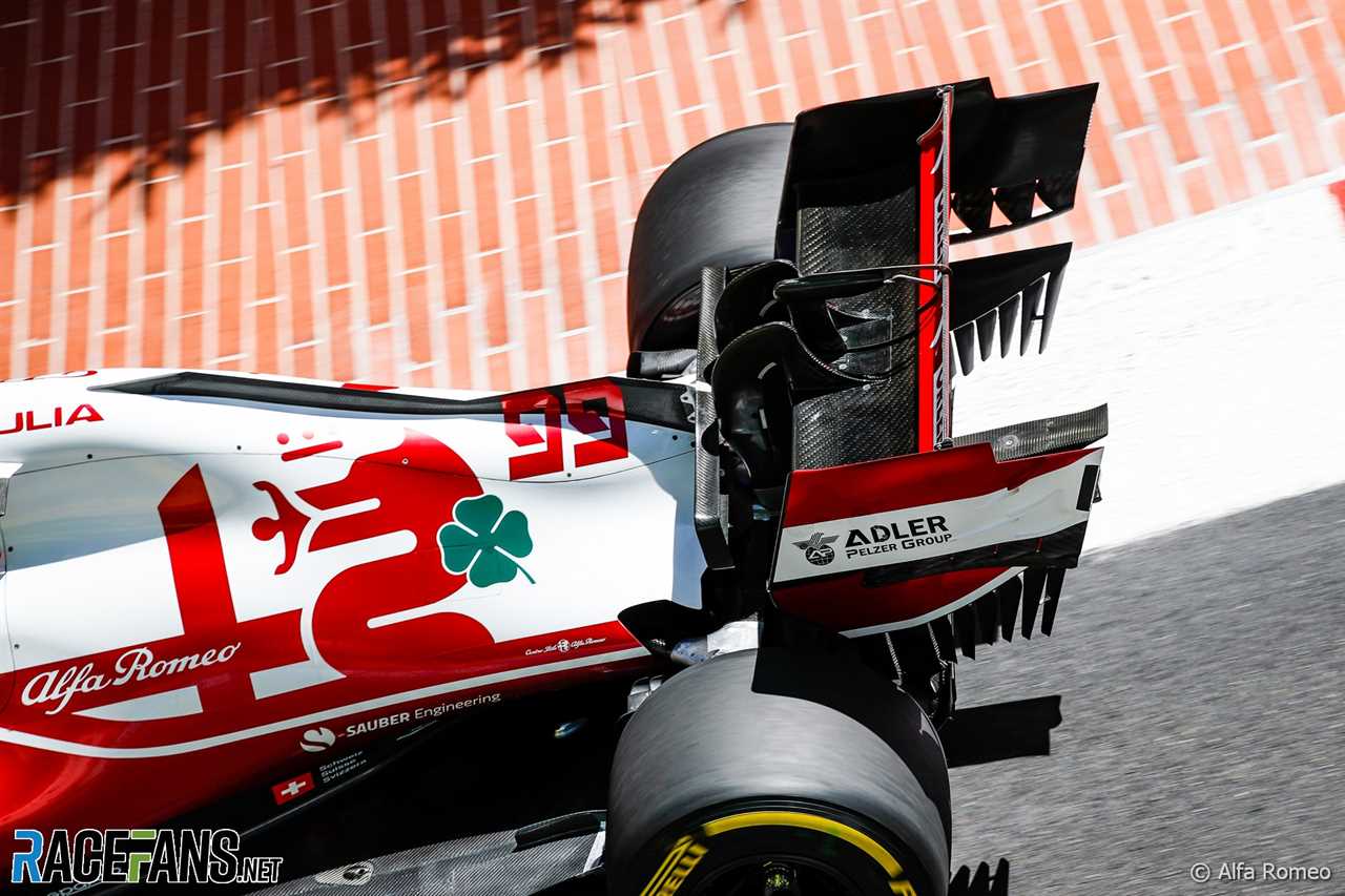 "Bendy" wing rule optimization costs us a fortune, warns Vasseur · RaceFans