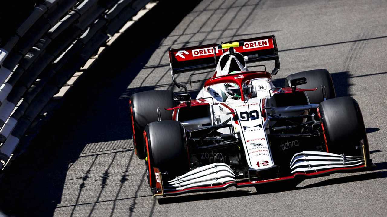 Alfa Romeo blows FIA's Flexi-Wing clampdown "a joke"