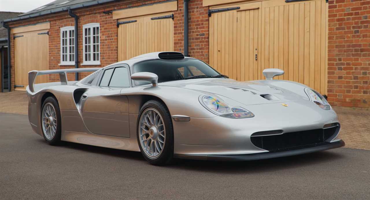 McLaren F1, Porsche 911 GT1 and Mercedes CLK GTR: Part 2 of the ultimate group test
