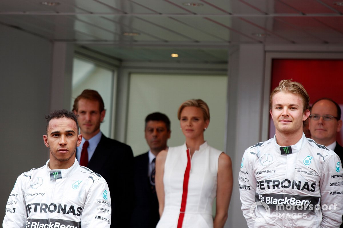 Race winner Nico Rosberg, Mercedes F1, second place Lewis Hamilton, Mercedes F1 W05
