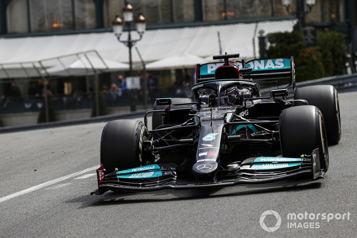Lewis Hamilton, Mercedes W12