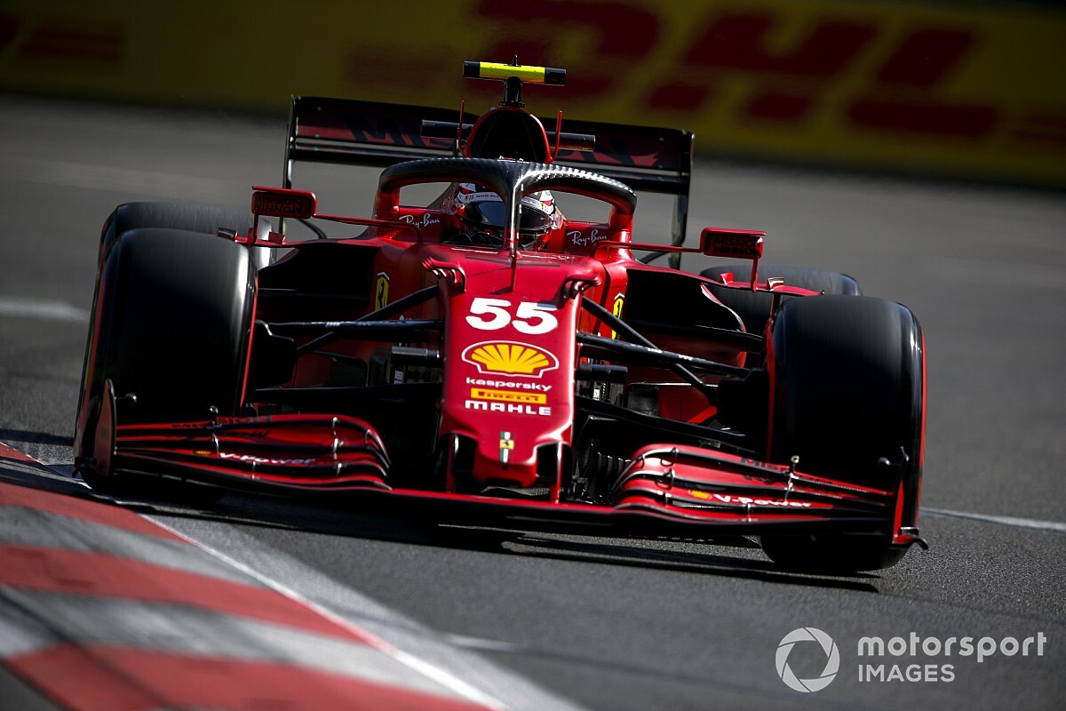 Ferrari "definitely not as quick as in Monaco" - Sainz