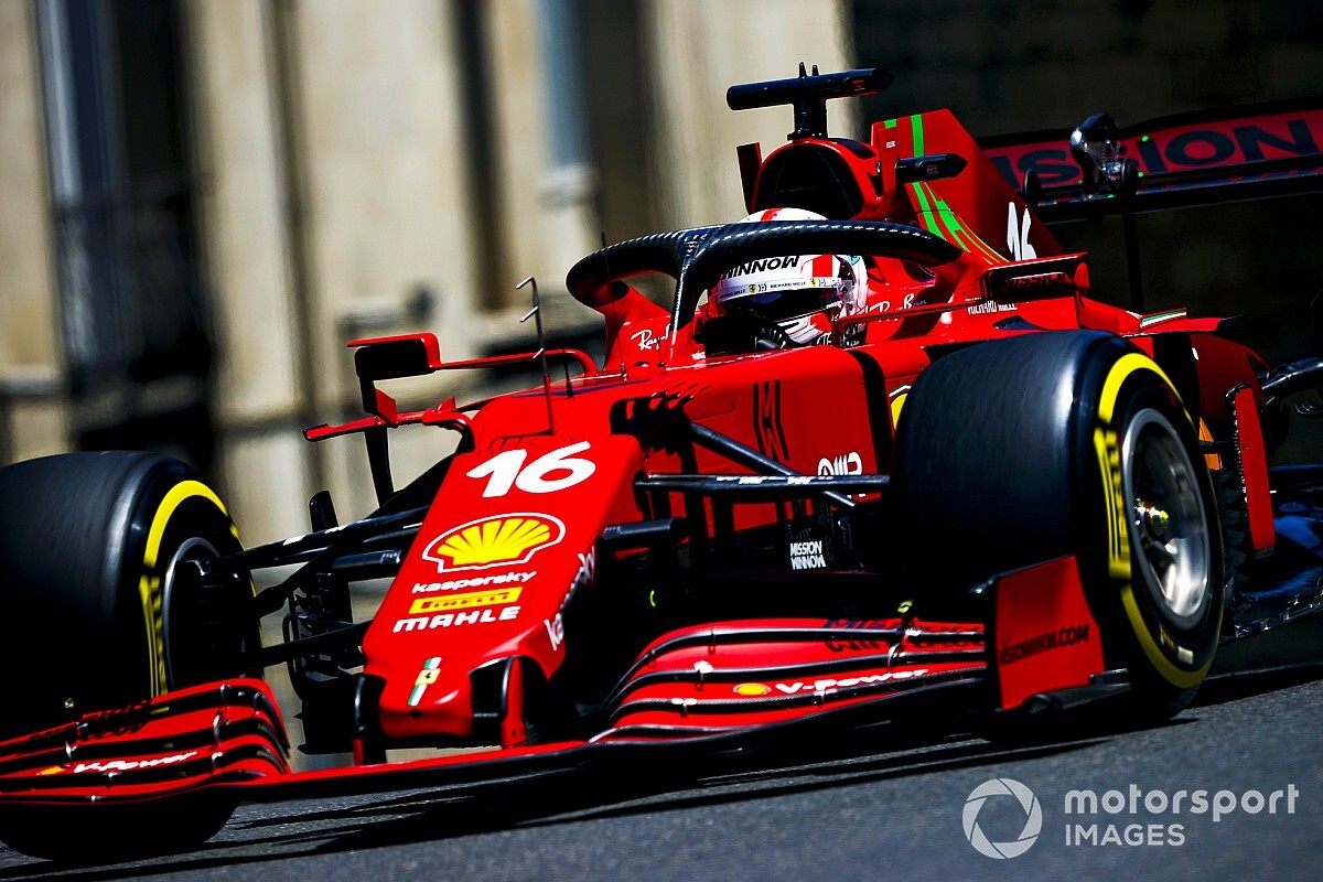 Leclerc takes pole after the chaotic end of Q3