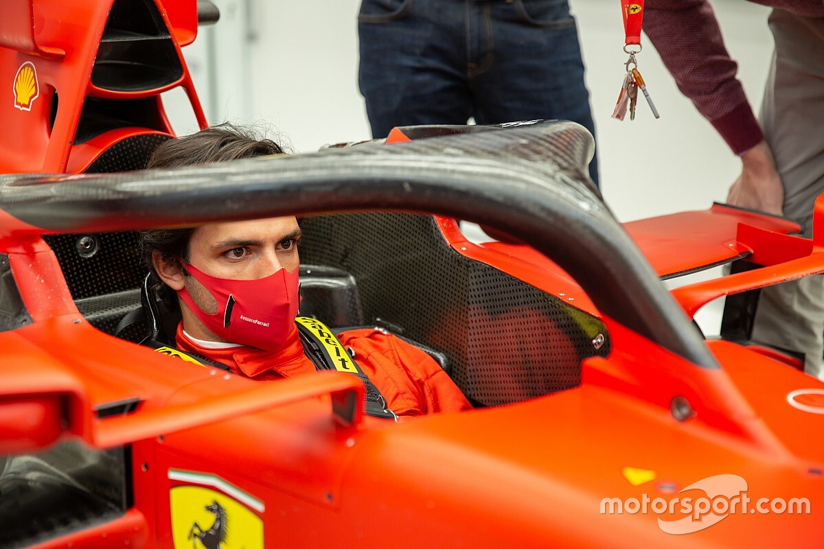Sainz recalls first Ferrari contact: "I tried not to believe it"