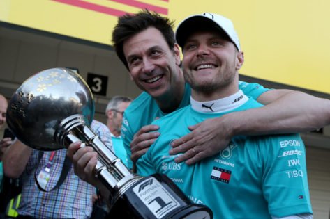 Former Mercedes F1 director explains why Wolff & Co. have to “hug” Valtteri Bottas