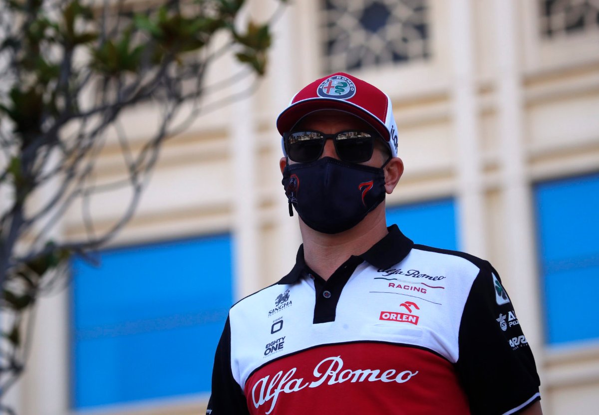 WATCH: Kimi Raikkonen grumbles on team radio after encountering battery problems in Baku FP1