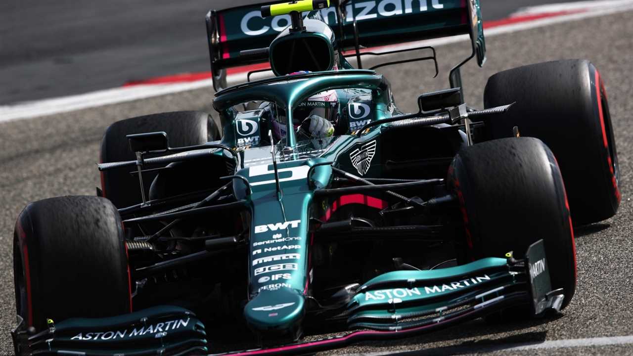 Aston Martin - F1 Racing Team - Vettel, Stroll