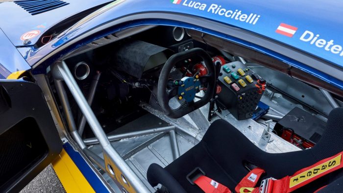 Ferrari 550 GT1, a wild horse that will give you wings on the world’s racetracks – Explica .co