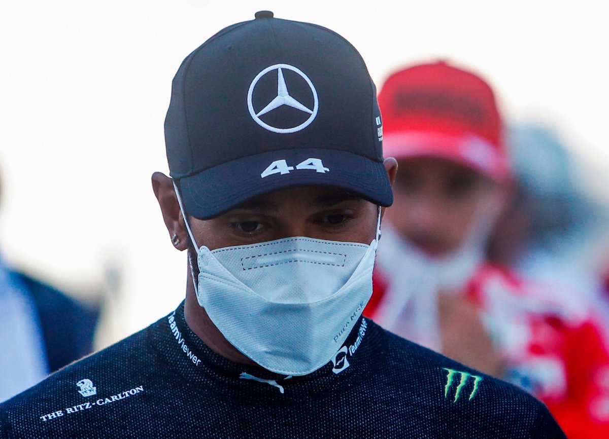 Hamilton praises “Very strong couple” from Sainz & Leclerc at Ferrari