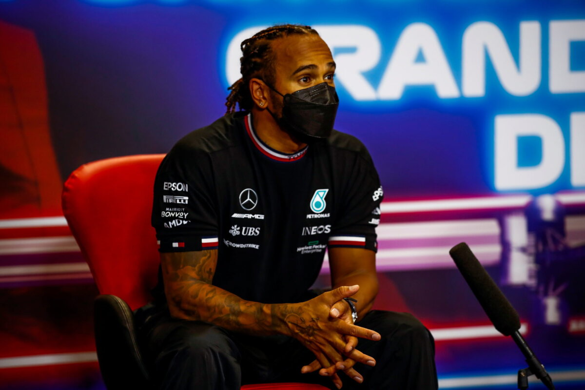 Lewis Hamilton Rues is never featured at McLaren F1 after Naomi Osaka's French Open exit. Never