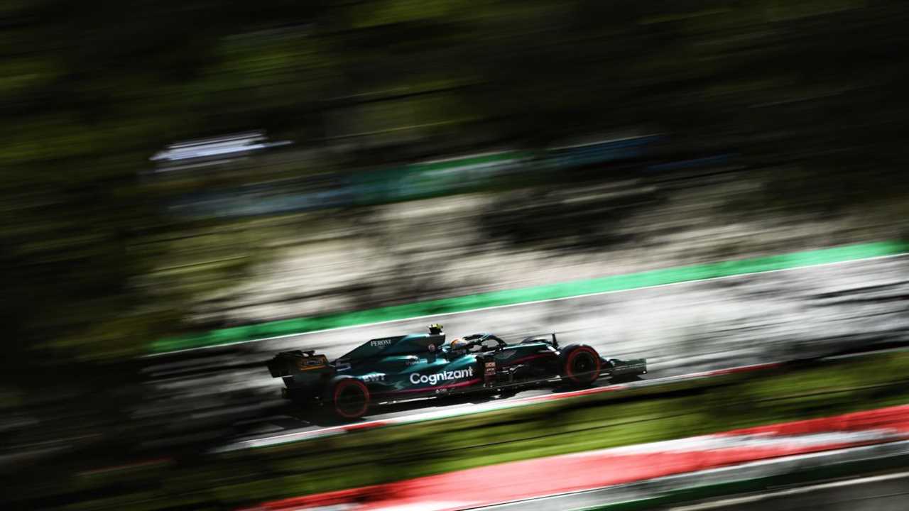 Aston Martin F1 signs Alfa Romeo's chief designer