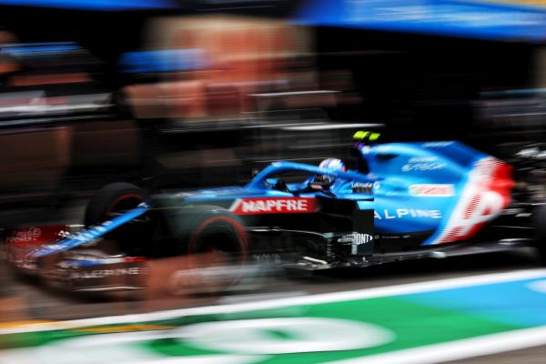 Alpine F1 Team pre Styrian Grand-Prix - Climb every mountain