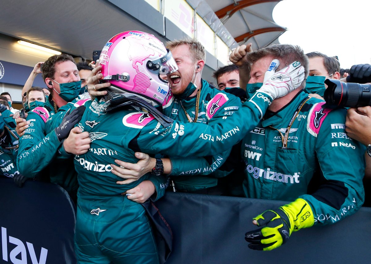 WATCH: Sebastian Vettel helps Mick Schumacher with his Haas F1 car in a heartwarming gesture