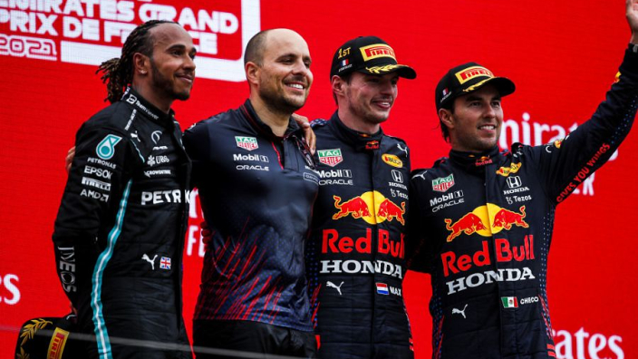 Mercedes explains Hamilton