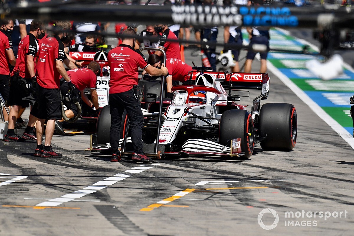 Vasseur: Governing F1 via technical directives "not the right way"