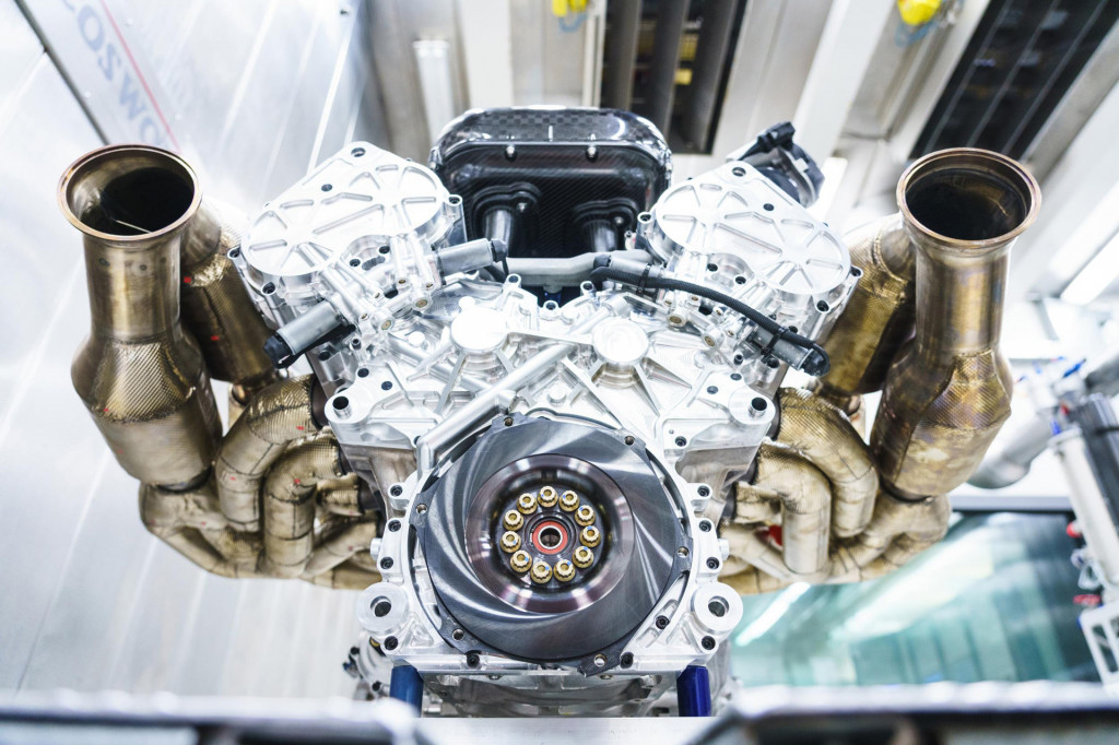 Aston Martin Valkyrie's 6.5-liter V-12