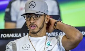 “A Lewis Hamilton Reality Show” – Famous American comedian slams F1’s biased coverage of “F * cking Show Pony”