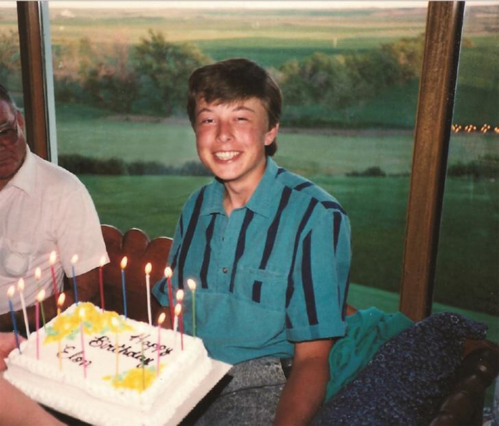 Elon Musk celebrated his 18th birthday in 1989