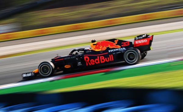 Aston Martin Red Bull Racing F1 Turkish Grand-Prix practices – Verstappen on top