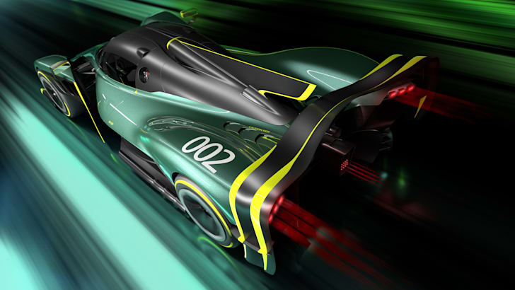 2022 Aston Martin Valkyrie AMR Pro unveiled: special debuts for the production line prior to the delivery of the first road vehicles