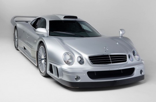 Mercedes-Benz CLK GTR: The McLaren F1 GTR Slayer became a street legal super sports car