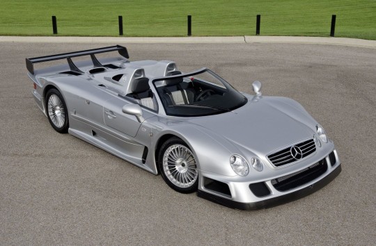 Mercedes-Benz CLK GTR: The McLaren F1 GTR Slayer became a street legal super sports car