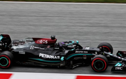 Mercedes drives the fastest times, Verstappen follows on P3