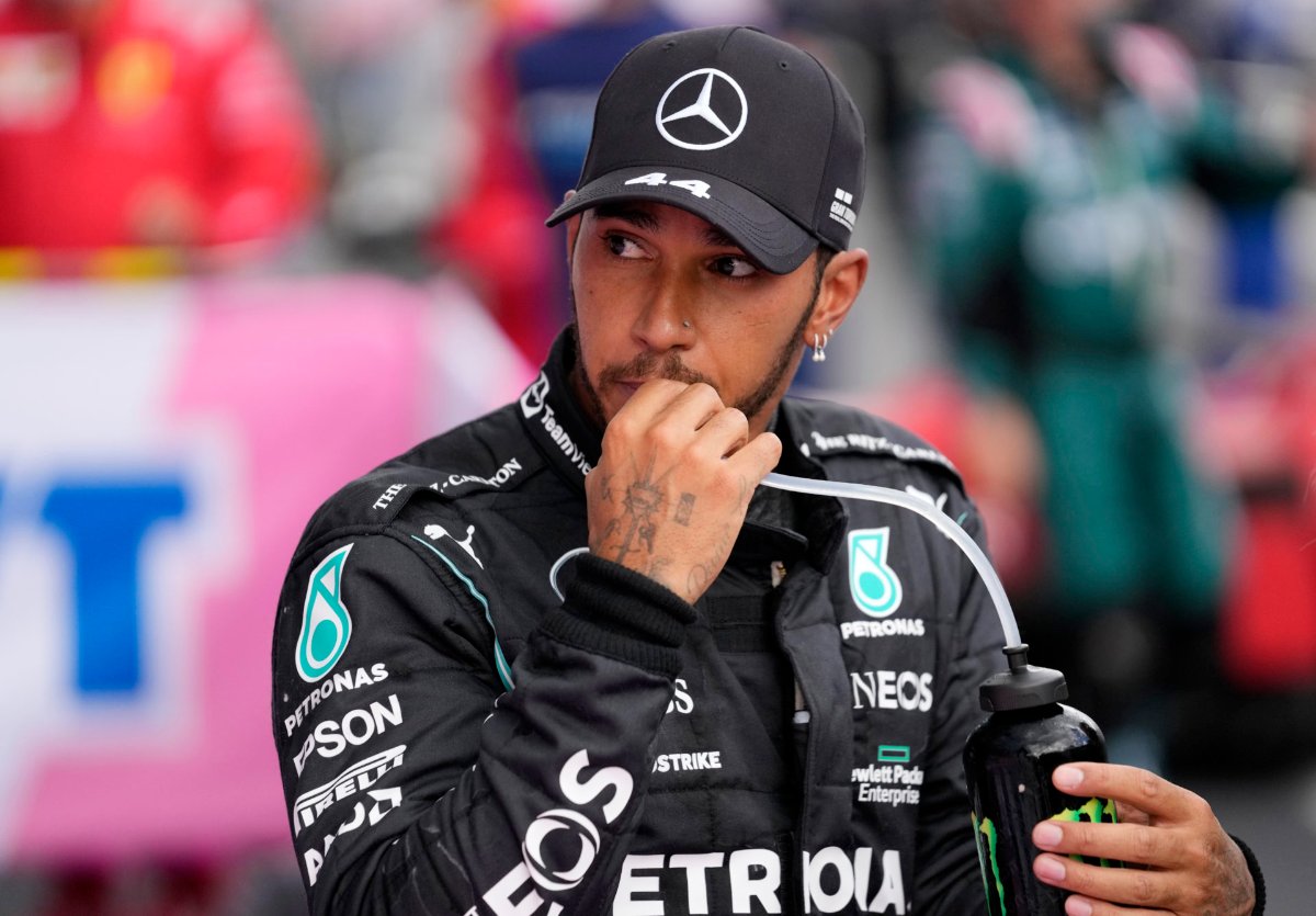 "A Lewis Hamilton Reality Show" - Famous American comedian slams F1's biased coverage of "F * cking Show Pony"
