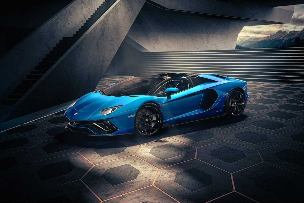 Aventador Roadster 004